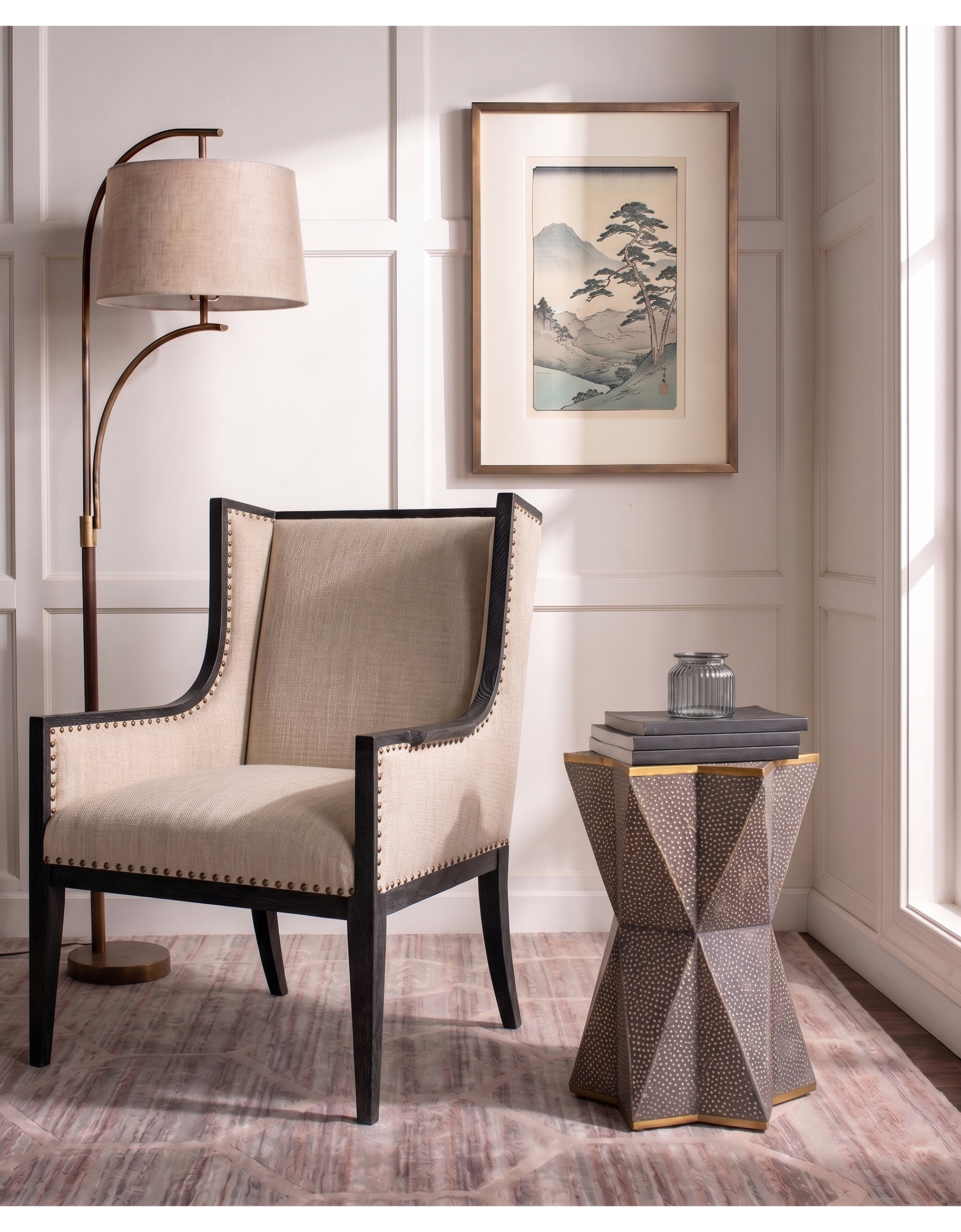 HAMILTON TABLE
